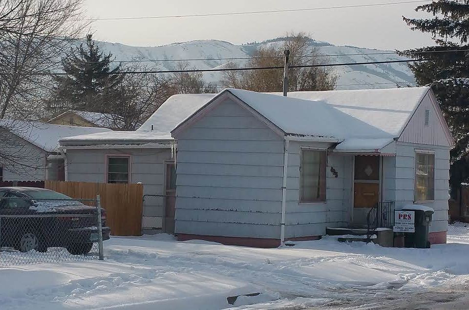 1st image of 435 E Dillon St