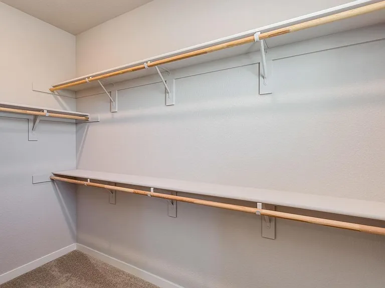 4821 Holden Dr — Photo 31