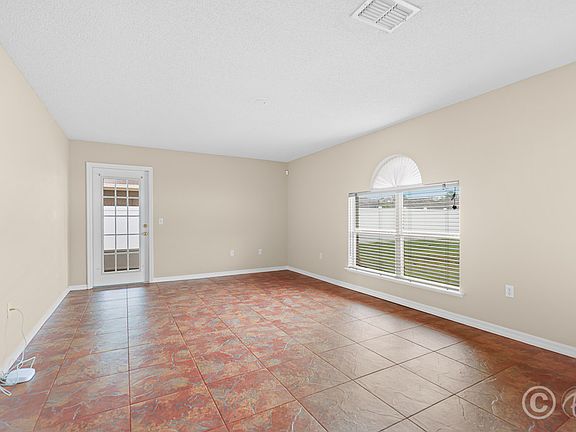 5th image of 8285 Settlers Creek Loop