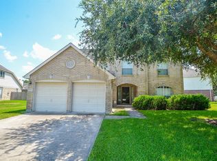4515 Twin Timber Ct, Fresno, TX 77545