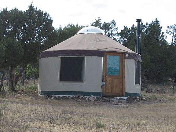 16 ft. yurt