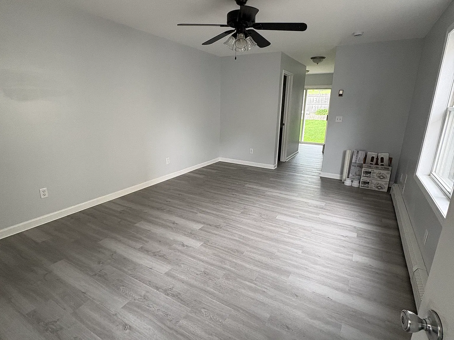 2 bed, 1.5 bath, 1400 sqft, $1,700 — Photo 3