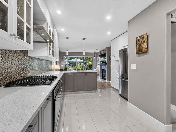 5th image of 1255 Riverside Dr #45
