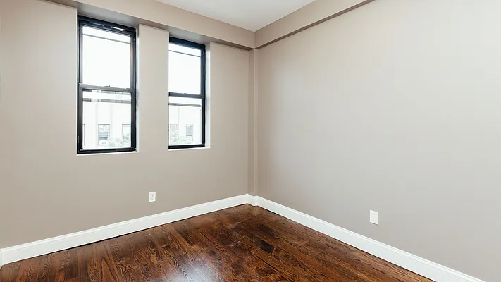 Rented by Nooklyn NYC LLC | media 30