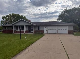521 N Auburn Ave, Marshfield, WI 54449