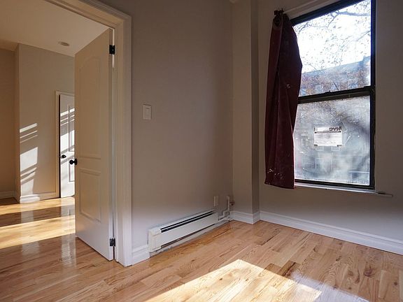5th image of 143 Halsey St #7