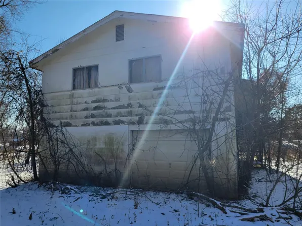 114 Anchor Dr, Elsberry, MO 63343