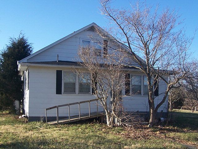 2nd image of 5020 Brindle Ridge Rd