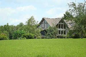 first view of house from drive