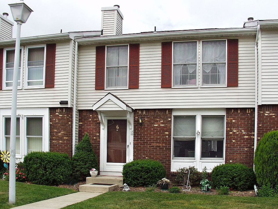 1st image of 6 Ben Franklin Dr #322