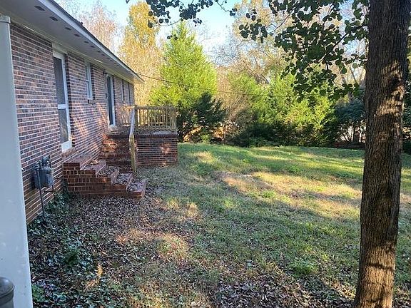3rd image of 202 Highland Dr
