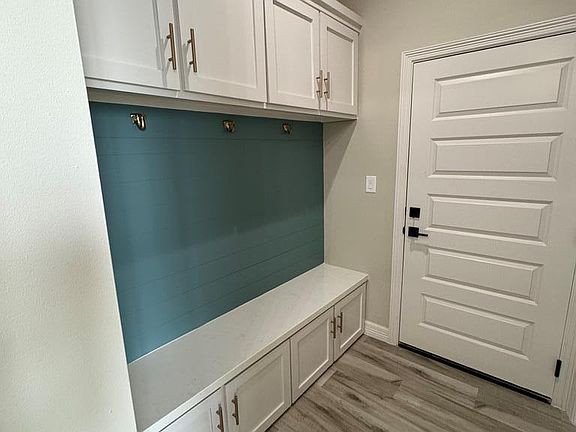 4th image of 8664 Jupiter St