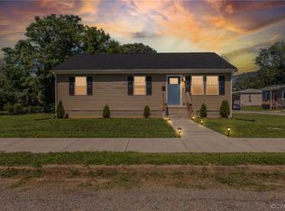 1141 Hawk St, Petersburg, VA 23803