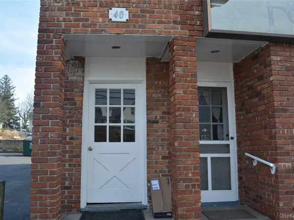 40 Bayville Ave #C, Bayville, NY 11709
