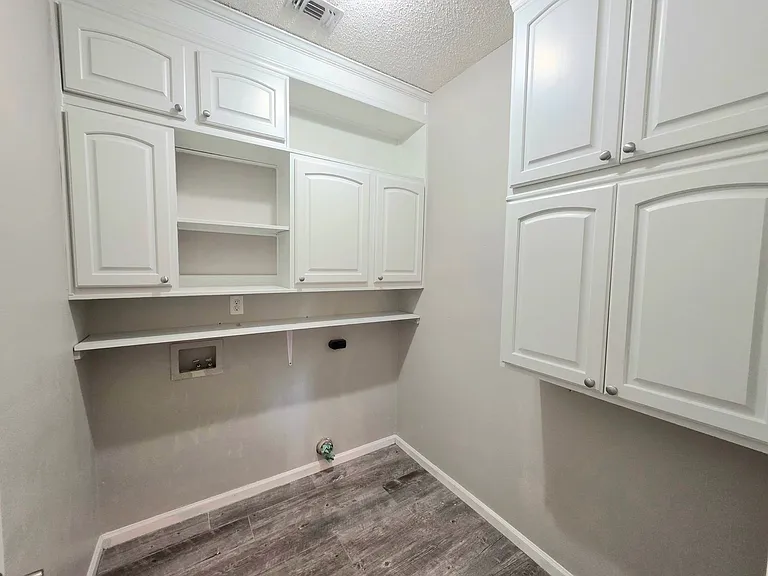 1643 Kalakaua Ct — Photo 16