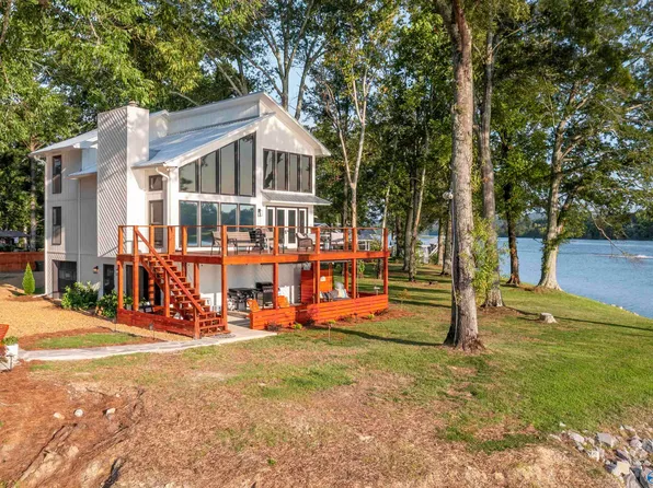 1032 Michael Dr, Gadsden, AL 35903