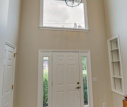 4th image of 7717 River Bend Way