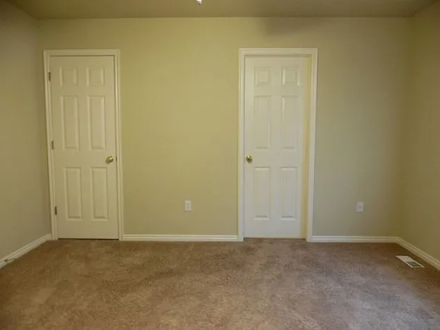 5763 W Sunbright Ln — Photo 7