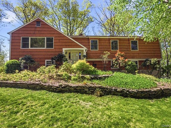 2nd image of 93 Brundage Ridge Road