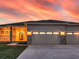 1839 Balsam St, Council Bluffs, IA 51503