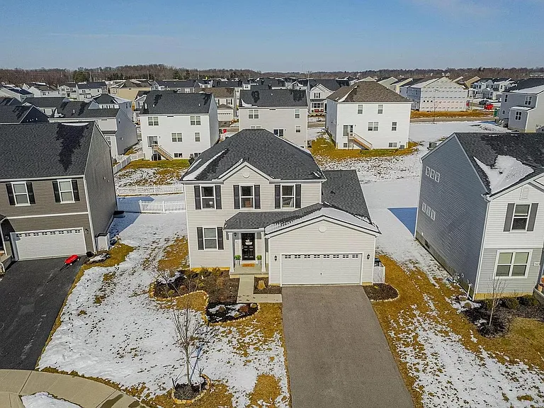 304 Gray Fox Ct — Photo 2