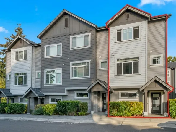 153 SW 185th Lane, Normandy Park, WA 98166