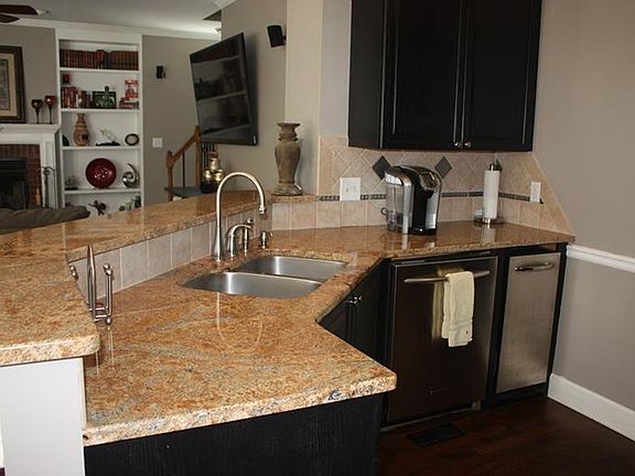 5th image of 206 Plum Orchard Way