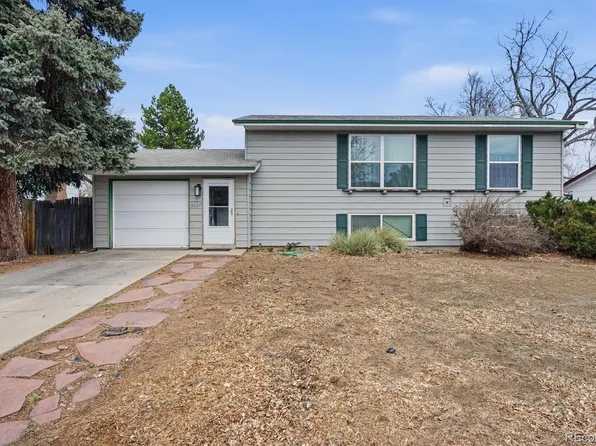3227 S Hoyt Way, Lakewood, CO 80227