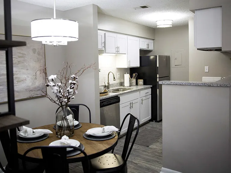 Dining Room/Kitchen