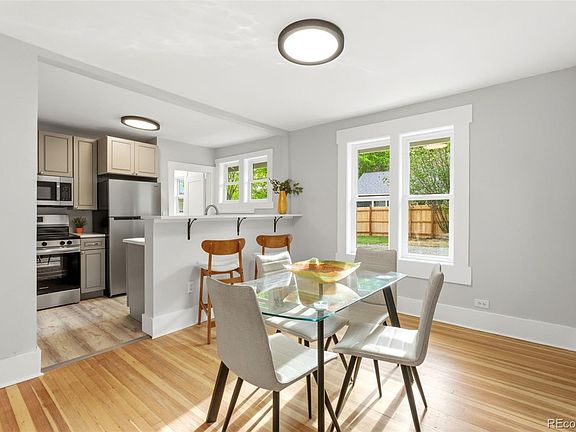 2nd image of 206 E Emma Street