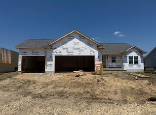 2729 Amber Valley Rd, Cedar Falls, IA 50613