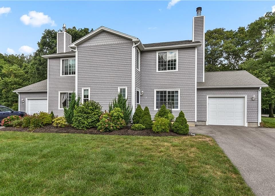 1st image of 15 Riverdell Dr