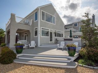4 Grant St, Newburyport, MA 01950
