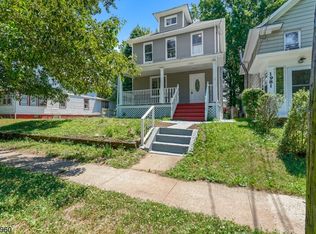 1987 Lufberry St, Rahway, NJ 07065