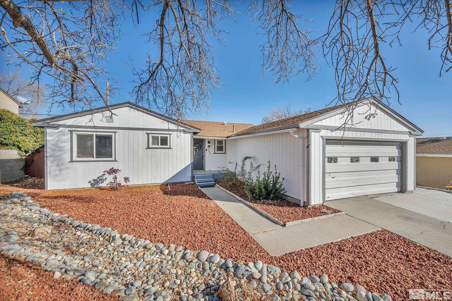 7580 Halifax Dr photo 1