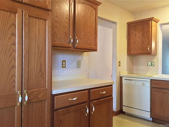 4th image of 37 Rushford Hollow Dr