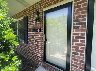 341 8th Avenue Dr NW, Hickory, NC 28601