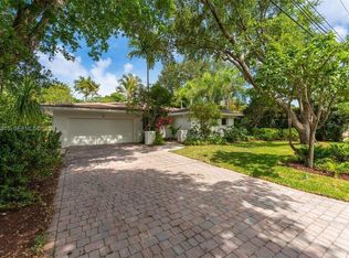 7711 SW 47th Ave, Coral Gables, FL 33143