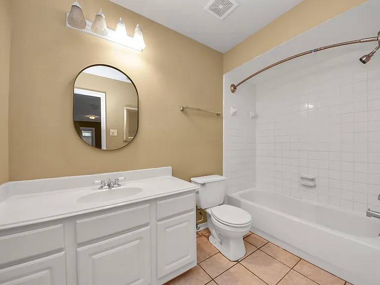 23003 Governorshire Dr — Photo 42