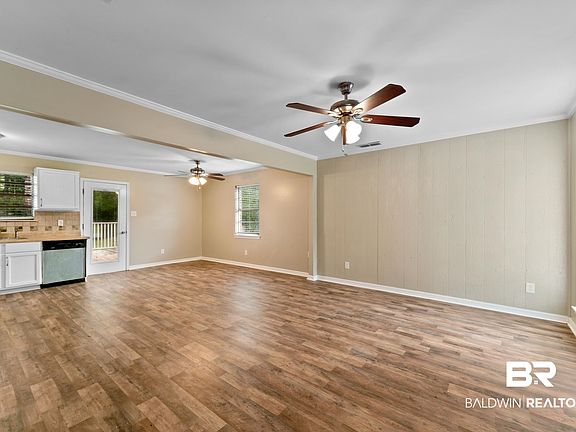 3rd image of 312 Bayou Ave