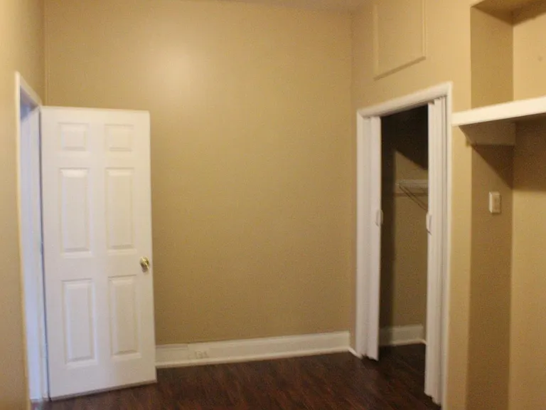 806 Montague Rd #F1 — Photo 6