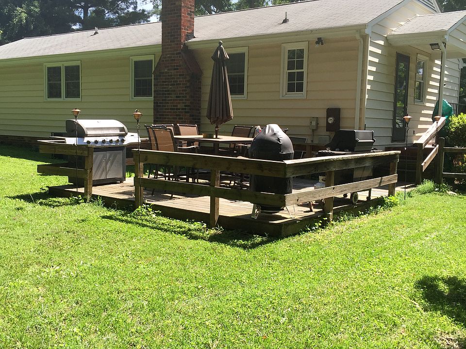 2nd image of 1510 Clearwood Rd