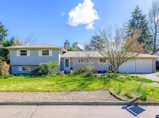 355 Stadium Dr S, Monmouth, OR 97361