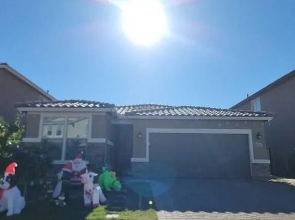 18385 W Sunbelt Dr, Surprise, AZ 85374