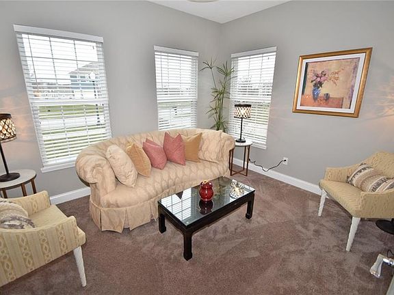 3rd image of 7829 Alexandra Dr