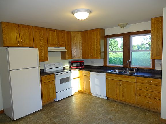 5th image of 11370 Somerset Rd