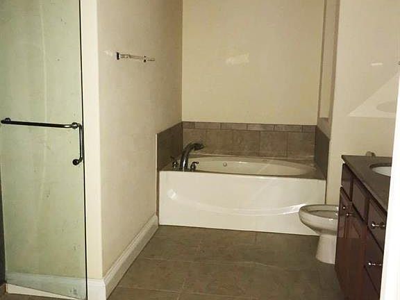 4th image of 1288 Verde Dr #3702