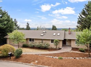 10370 SW Hoodview Dr, Portland, OR 97224