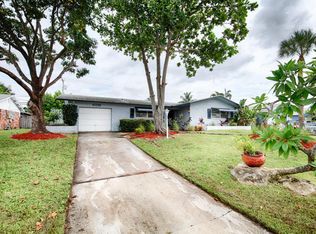3667 Cypress St, Palm Beach Gardens, FL 33410