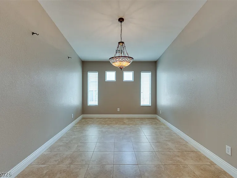 82 Rattlesnake Grass Ct — Photo 5